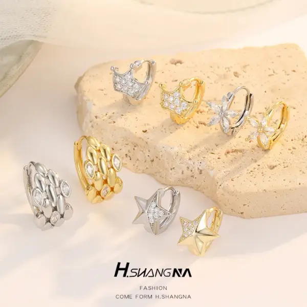 Wholesale Pentagram Earrings For Women With Copper Ear Pins, Electroplated And 14K Real Gold Plated Featuring Zircon Inlay