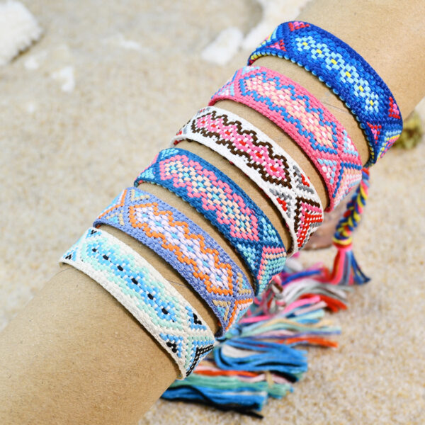 oly-ab8808ed9f11a49310fa668759f37a07 Wholesale Nepal ethnic style woven hand rope color tassel Bohemian friendship bracelet ladies jewelry