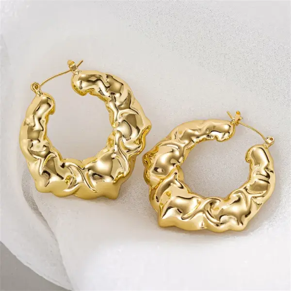Wholesale Three-dimensional Geometric Earrings For Women In Copper With KC Golden Plated Water Plating And 0.03µm Thickness