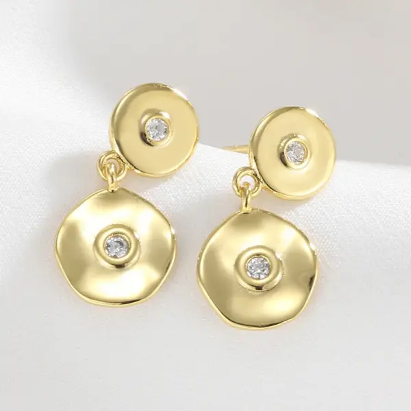 Wholesale 18K Gold Plated Copper Earrings For Women, Universal Electroplated Rhinestone Geometric Handmade Small Style Earrings For Women