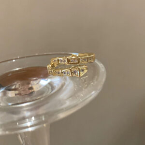 Diamond Snake Ring (Gold)
