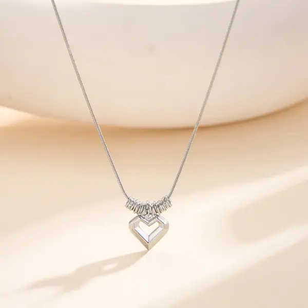 Wholesale Quadrilateral Necklace For Women With 304 Stainless Steel Chain And Pendant, Featuring Golden Electroplated Finish