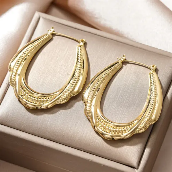 Wholesale Three-dimensional Geometric Earrings For Women In Copper With KC Golden Water Plating And 0.03µm Thickness