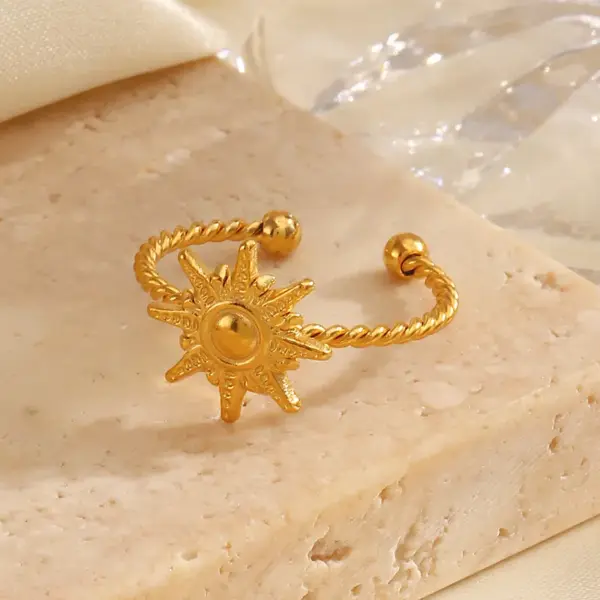 Wholesale Ion Plating (IP) 18K Gold Plated Sun 304 Stainless Steel Simple Style Waterproof Non Tarnish Open Rings