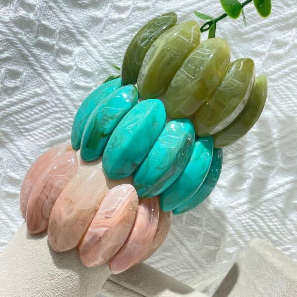 Wholesale Explosions Fashion Fashion Women's Sizzy Acrylic Bracelet Personality Trend Exaggerated Handmade Bracelet