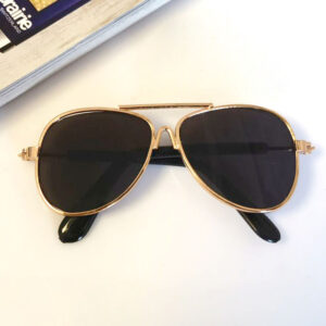 oval black