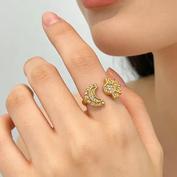 Wholesale Star Open Ring For Women, Waterproof Non Tarnish 304 Stainless Steel With 18K Real Gold Plated PVD Coating And Rhinestones Inlay