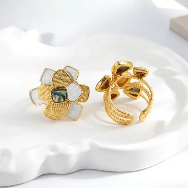 Wholesale 304 Stainless Steel Vacuum Electroplated With Real Gold (In Furnace) Shell Triangle Geometric Lines Flower Contrast Color Open Ring (Jewelry) Waterproof Non-Fading Polished Mixed Metal (Jewelry Metal Contrast Color) Elegant Vacation Style Simple Style Unisex