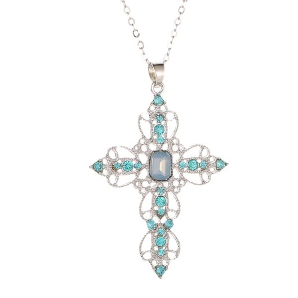 Wholesale Fashion Classic Cross Necklace Bohemian Style Hollow Diamond Neck Chain Clavicle Chain