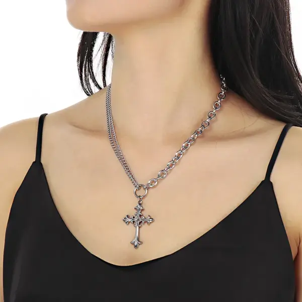 Wholesale Gothic Style Vintage Double Layered Stainless Steel Cross Bone Necklace Lobster Clasp Pendant Necklace For Women All Seasons