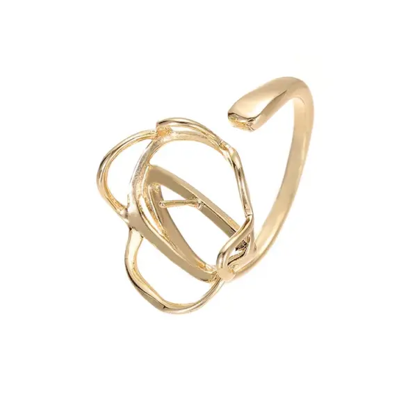 Wholesale Women’s Flowers Ring In Copper With Golden Electroplated Finish Featuring Gem Inlay