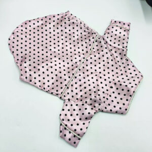 Pink clothes / Code L