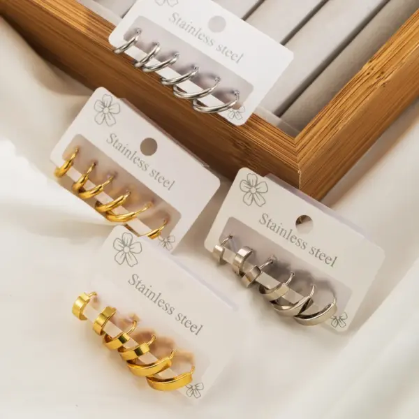Wholesale 1 Set Simple Style Commute Solid Color 304 Stainless Steel Drop Earrings