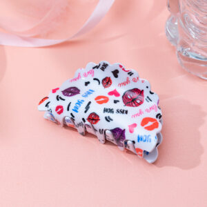 02# White gripper-love lips