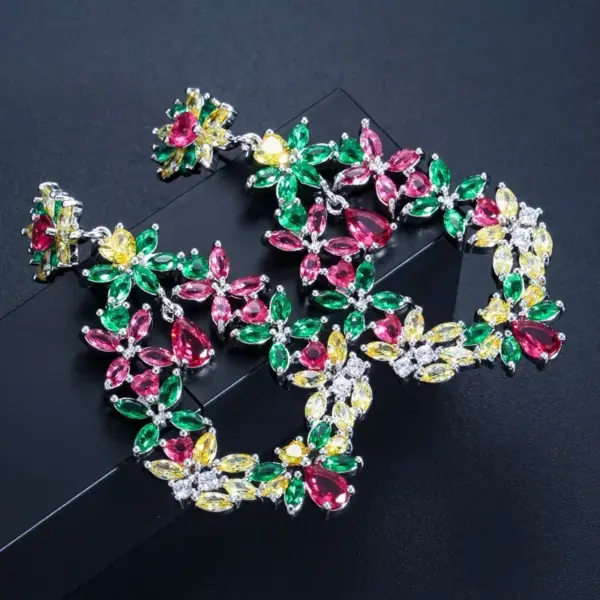 Wholesale Water Plated White Gold Rhodium Plated Inlaid Zircon Long Flower Shape Women's Vintage Copper Material Waterproof Non-Fading Wedding Earrings