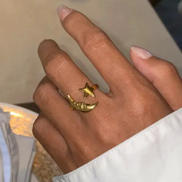 Wholesale 304 Stainless Steel Moon PVD Coated 18K Real Gold Plated Simple Style Classic Style Open Rings