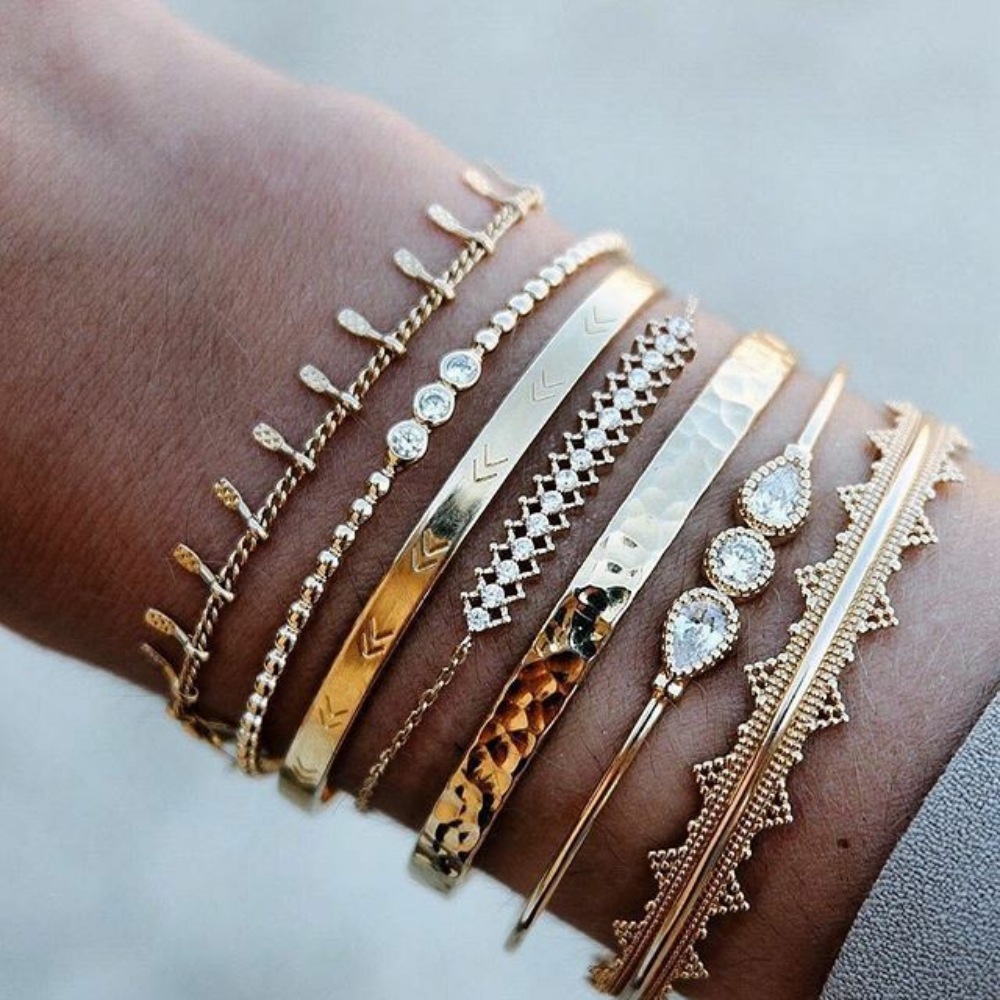 Wholesale European and American Cross-Border New Alloy Bracelet Set, 7-Piece Set, Simple Retro Punk Style with Seven Letter Elements