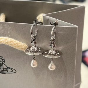 Wholesale Western Queen Mother Vintage French Saturn Water Drops Baroque Pearl UFO Valentine's Day Gift Light Luxury Earrings