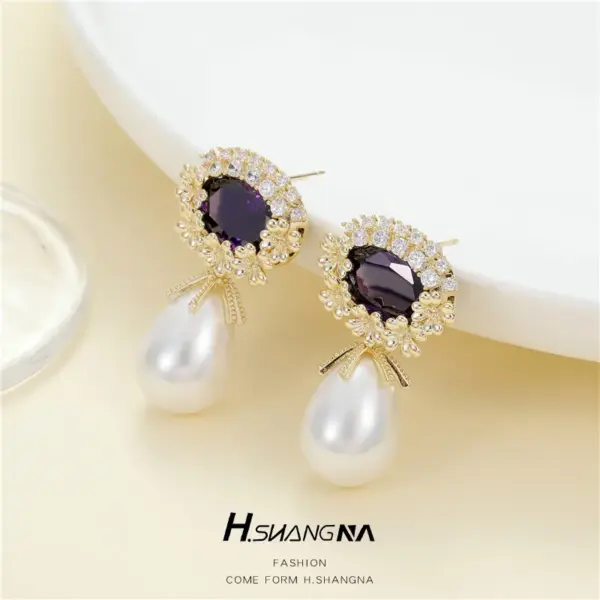 Wholesale Flowers Stud Earrings For Women With Copper Bezel Setting And Zircon Inlay, Featuring 925 Sterling Silver Posts