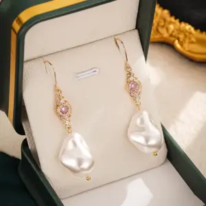 Wholesale Original Design Baroque Pearl Earrings Irregular Shape Ladies Jewelry Pink Zircon Stone Unusual Form Women's Elegant Classic Shiny Polished Ear Hooks