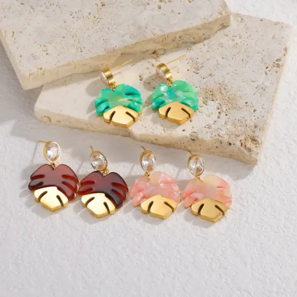 Wholesale Leaves Stud Earrings For Women With 304 Stainless Steel Ear Pins And 18K Real Gold Water Plating Featuring Acrylic Inlay