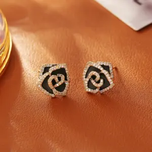 Wholesale Electroplated Flowers Stud Earrings For Women In 14K Real Gold Plated Copper With Zircon Inlay And UV Plating