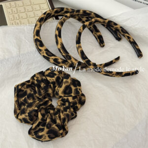 Wholesale Retro Leopard Print Sponge Hair Hoop Fashion All-match Headband Fashionable Out-of-the-way Pressed Hair Caps Hair Ring