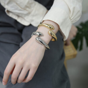 oly-b3b69da08ff69dd6baa78750deba02d6 Wholesale Bracelet Golden Face Retro Bracelet Children's Spirit Snake Light Luxury Niche High-end Delicate Bracelet