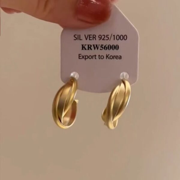oly-b3f442ab652859315d6d374974ba5360 Wholesale Suitable for square face ~ retro matte golden earrings French hoop earrings circle earrings women's high-class temperament