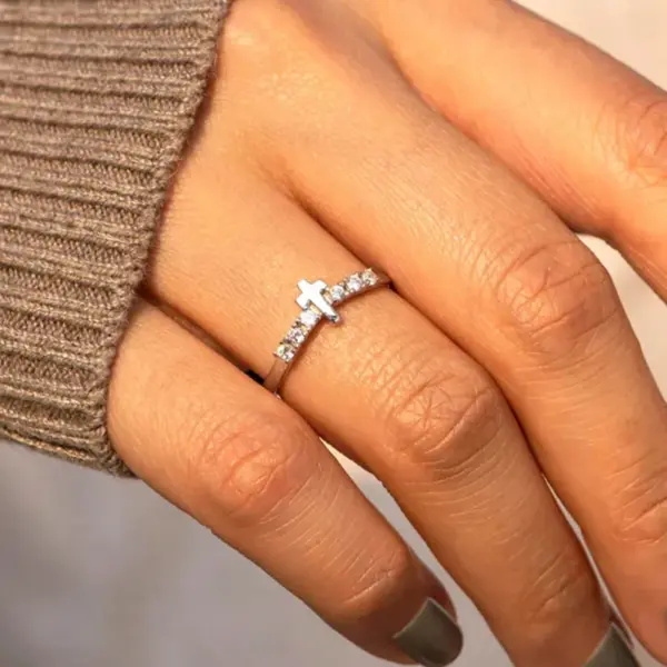 Wholesale Women’s Cross Ring With Claw Setting, Copper Base With White K Water Plating, Featuring Zircon Inlay