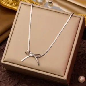 Explosive-Bow Blade Chain-Silver