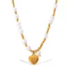 Wholesale French Retro Light Luxury Style Necklace Romantic Casual Baroque Niche Design Sweet And Salty Vacuum Electroplated 18K Real Gold Heart-shaped Imitation Pearl Necklace For Women