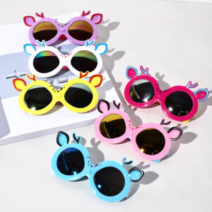 oly-b536b370ce3376e19e71ba472fc2db4a Wholesale Children's sunglasses UV-proof sunglasses cute cartoon fashion little fairy sunglasses baby photo glasses fashion