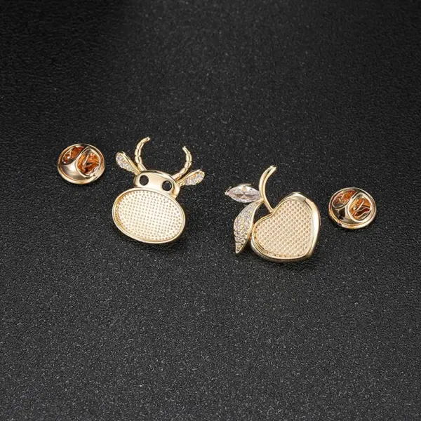 Wholesale Men's Copper Cattle Cufflinks For Wedding, French Style With Electroplated Finish