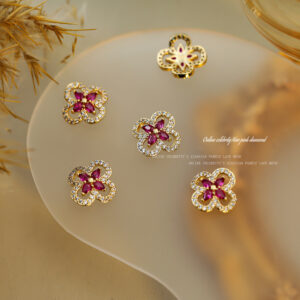 Single rose-red hollow zircon large four-leaf clover-gold #25