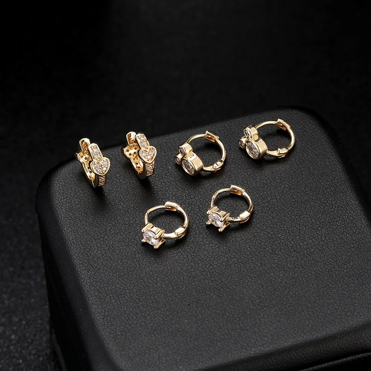 Wholesale Round Drop Earrings For Women With Copper Studs Featuring 14K Real Gold Plated Electroplated Finish And Rhinestone Inlay
