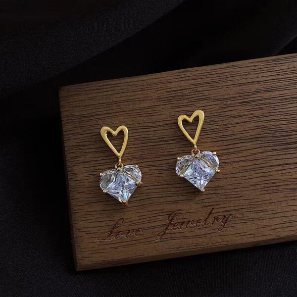 oly-b5b2f8625937f0614bb5f4ce2d1d5cea Wholesale Korean Style Explosions Romantic Love Shape Peach Powder Earrings Women's Style Fresh Sweet Simple Sweet Cool Super Flash Earrings Trendy