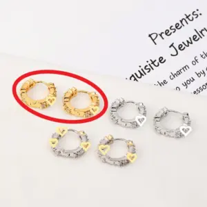 A-162 Gold Ear Buckle
