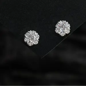 Wholesale Fashionable S925 Silver Plated Snowflake Earrings Elegant Dance Of Snowflake Jewelry Women's Stylish Hoop Earrings With Diamond
