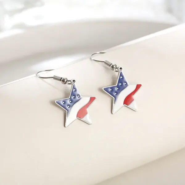 Wholesale Handmade Simple Style Pentagram Ear Hook For Women In 18K Real Gold Plated With 316 Stainless Steel Ear Pin