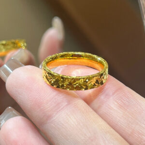 Gold broken ice ring / No. 6