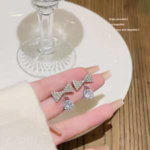 E0048 Silver Needle