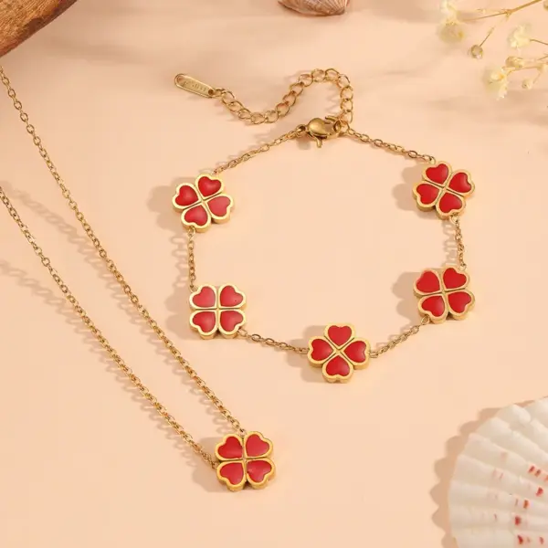 Wholesale 304 Stainless Steel Heart Shape PVD Coated Stone-Free 18K Real Gold Plated Simple Style Waterproof Non Tarnish Cable Chain Gold Jewelry Set