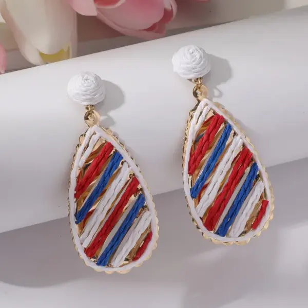 Wholesale Creative Waterdrop Shaped Earrings Women's Luxury Minimalist Style Grass Material Festival Theme Jewelry Accessory