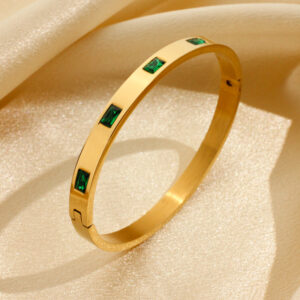 sztx054 inner diameter 6.1*5cm net weight 19.8g / Gold