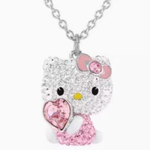 Hello kitty necklace