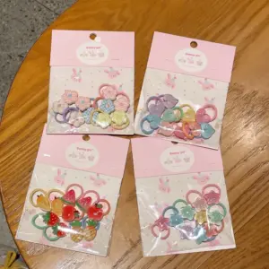 Wholesale Mini Star Thumb Jelly Hair Clips Girls Mini Elastic Hair Bands Festive Resin Hair Accessories For Everyday Cute Female Children
