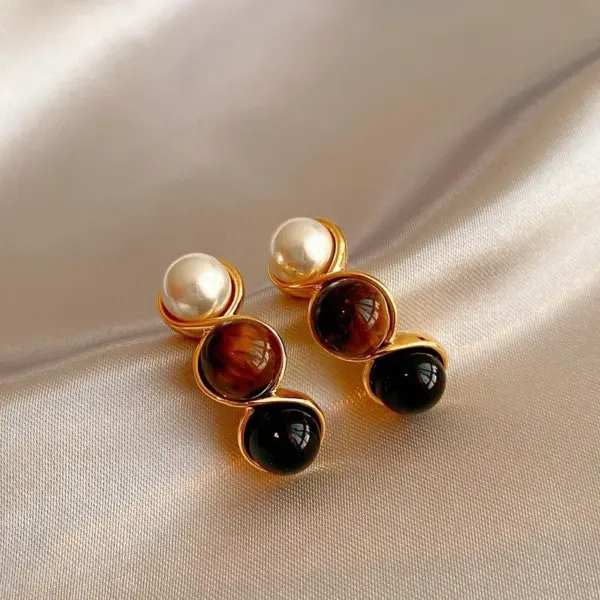 Wholesale 1 Pair Elegant Simple Style Geometric Plating Tiger Eye Drop Earrings Ear Studs
