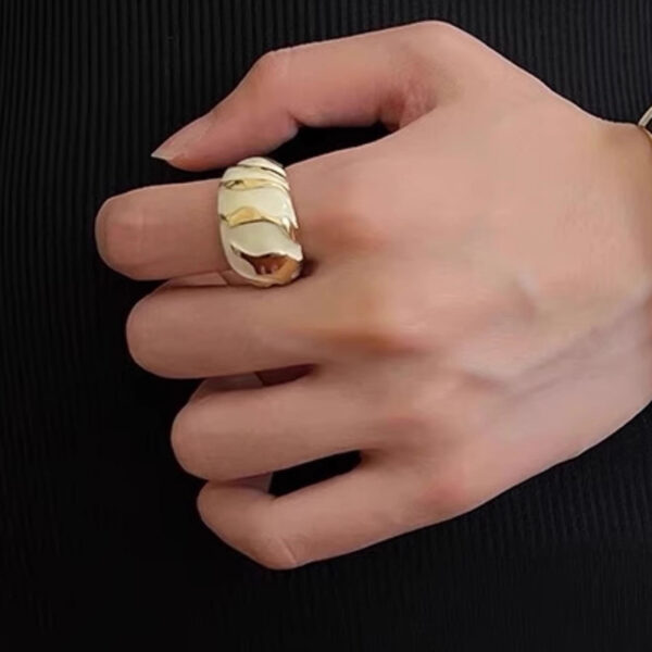 Wholesale Pattern Contrast Enamel Bracelet Niche Stitching Wide Edition Irregular Ring Retro Fashion High-end Jewelry
