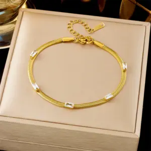 【5414】White Square Diamond